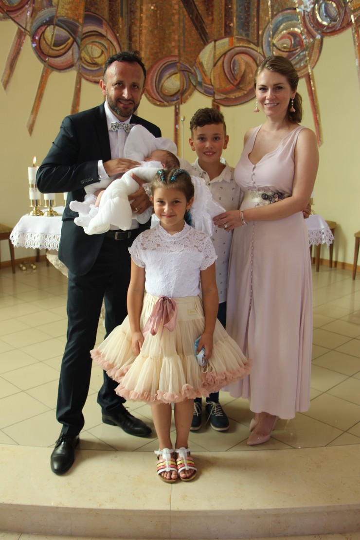 Kandráčovci na krste dcérky Marušky