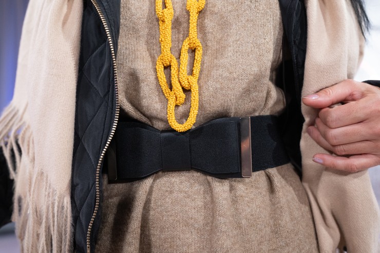 Nákupné maniačky: téma Zahalená až po krk - Marianna