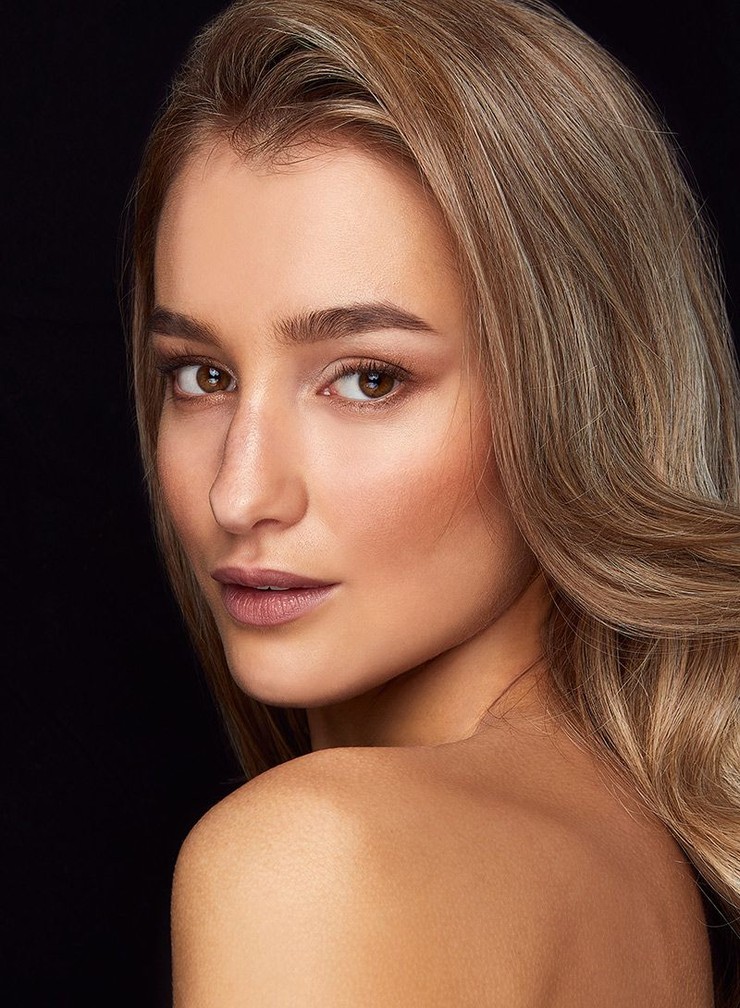 8.Leona Novoberdaliu - Bratislava