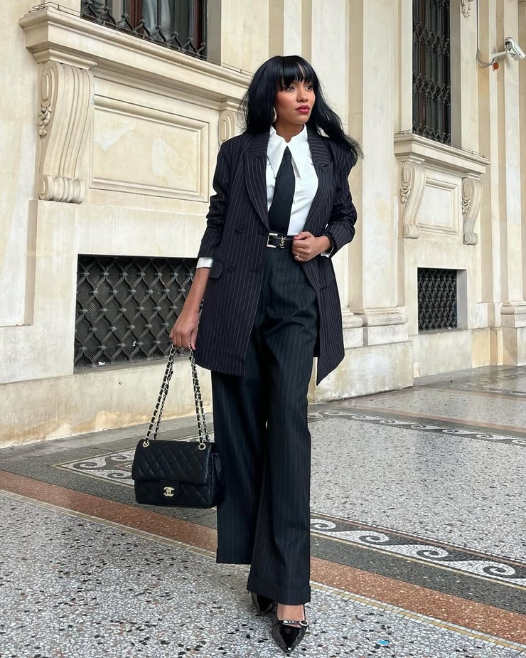 Nákupné maniačky - saténová košeľa