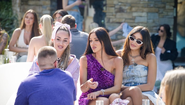 Bianka Rumanová, Cynthia Tóthová, Samozvaný - BTF (2)