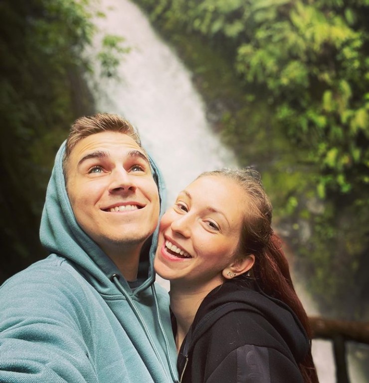 David Gránský s manželkou Nikolou na svadobnej ceste