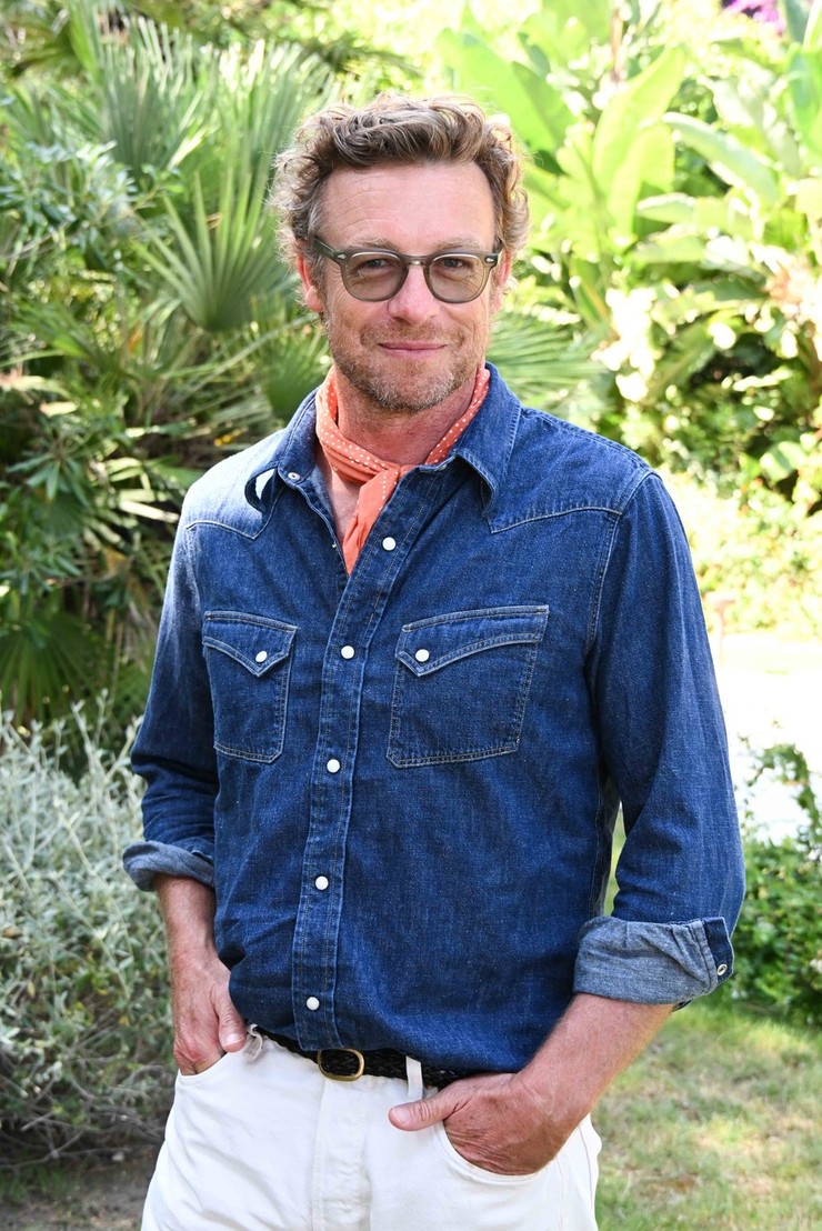 Diabol nosí Pradu - Simon Baker alias Christian Thompson kedysi a dnes