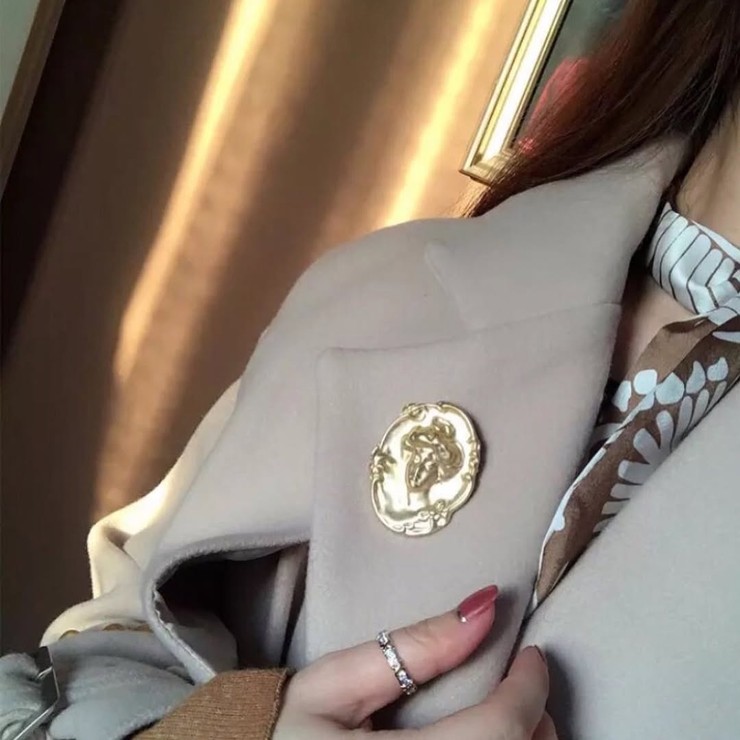 Nákupné maniačky - brošne