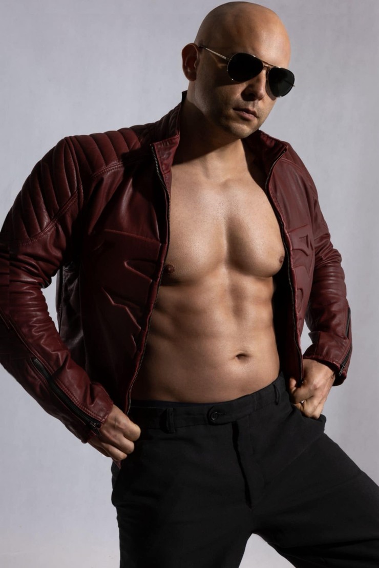 Mama, ožeň ma - Tomáš Vaneček akty (3)