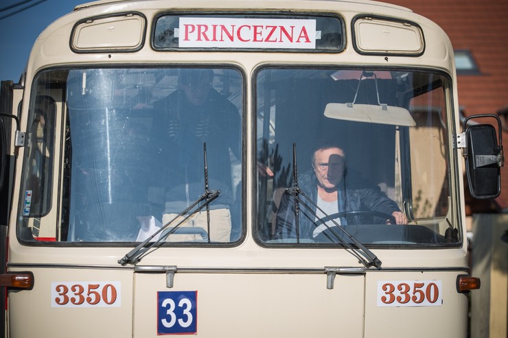 Prázdniny - Nakrúcanie s autobusom