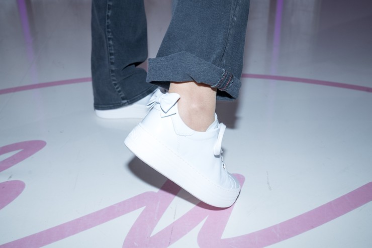 Nákupné maniačky: téma Hokejová fanúšička - Veronika