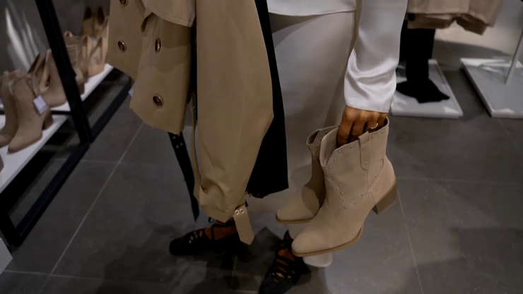 Nákupné maniačky - téma Trenčkot: Katarína