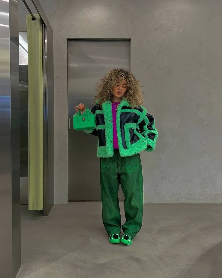 Nákupné maniačky - zelená farba v outfitoch