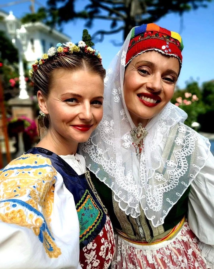 Lásky v Istanbule - Slovenský deň na ambasáde a herci v krojoch