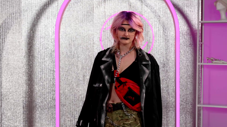 Nákupné maniačky - téma: Trenčkot - Terézia