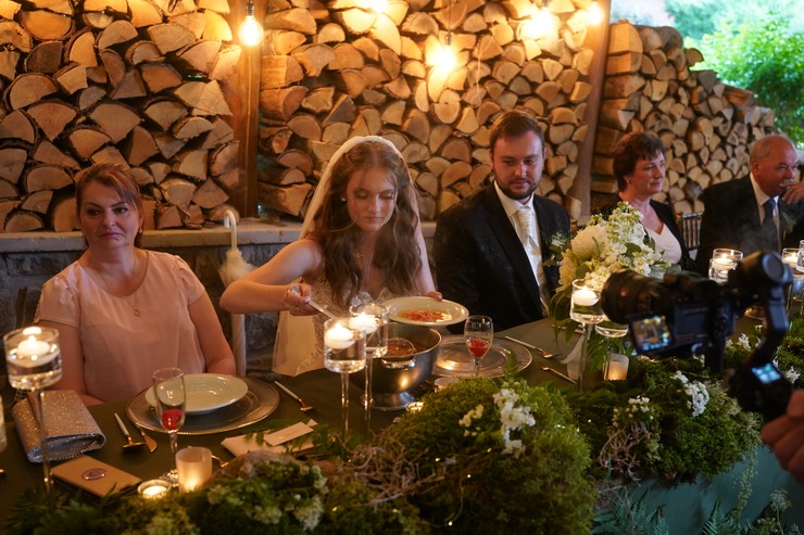 Vezmes si ma- nevesta Miška a Riško