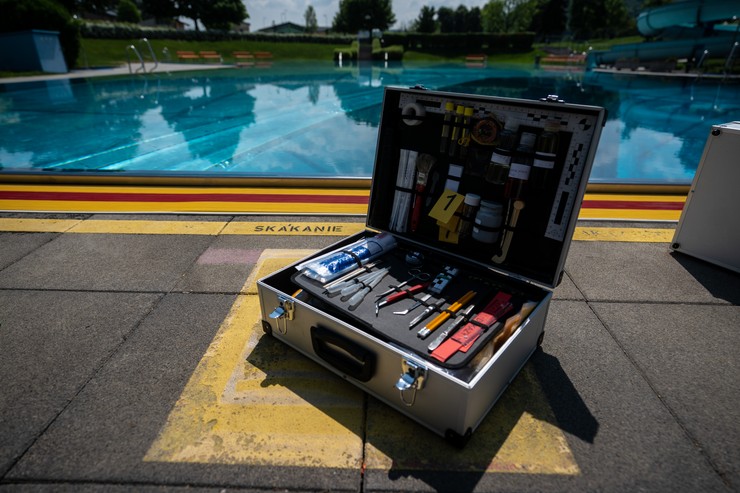 Einstein - nakrúcanie scény na kúpalisku