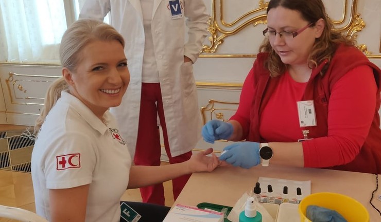 Aneta Parišková a jej charitatívne aktivity