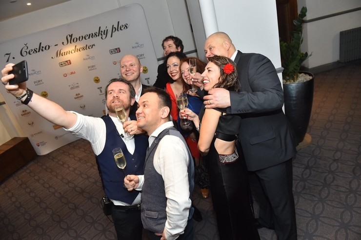 Česko-slovenský ples v Manchestri