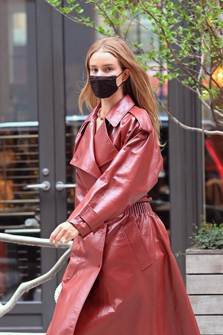 Rosie Huntington-Whiteley