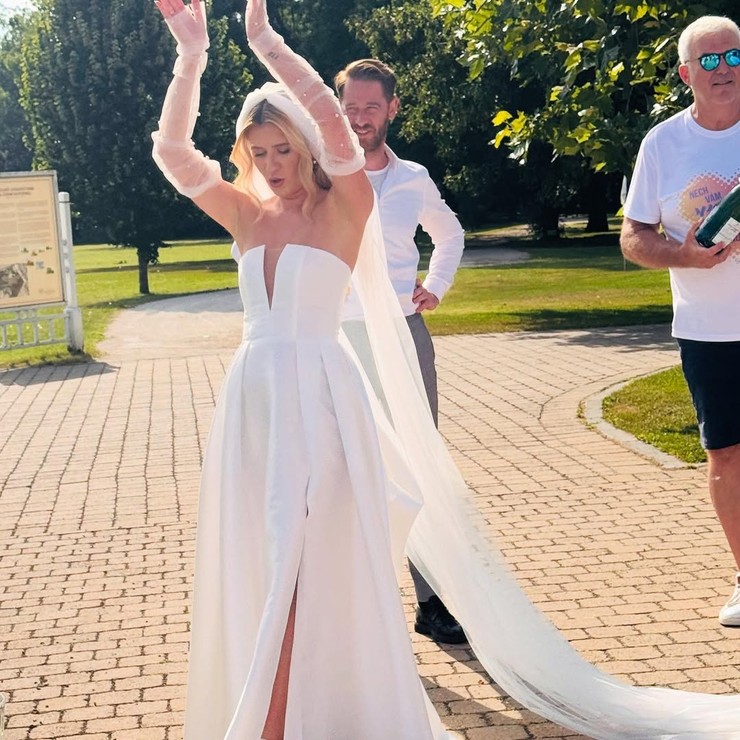 Richard Sulík - svadba dcéry (1)