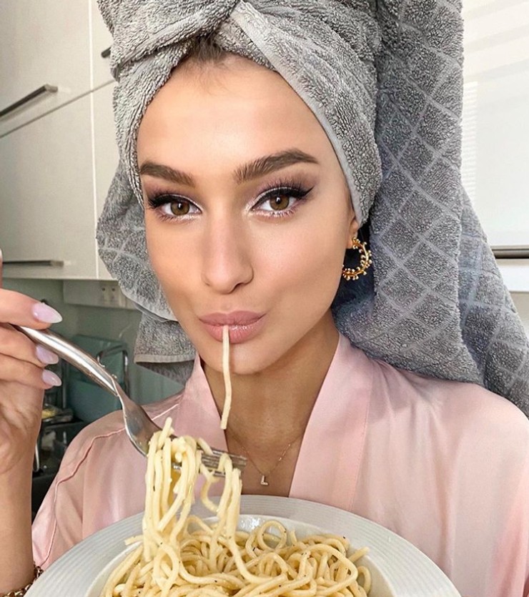 Miss Slovensko 2020 - Leona Novoberdaliu