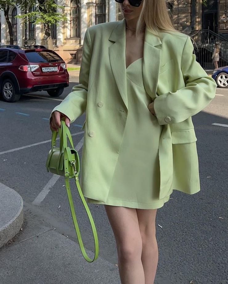 Nákupné maniačky - zelená farba v outfitoch