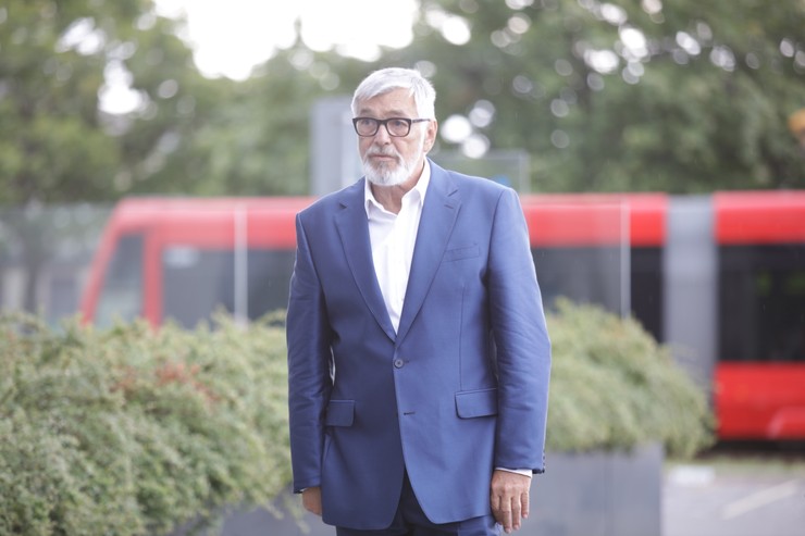 Jiří Bartoška v seriáli Za sklom