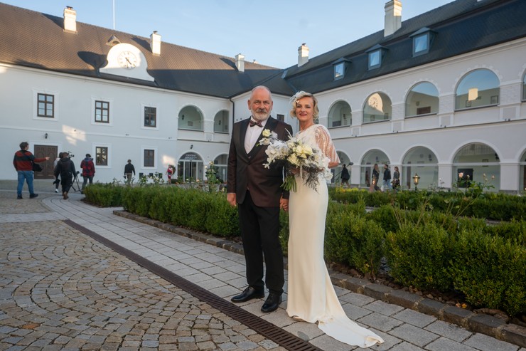 Vezmeš si ma - Monika