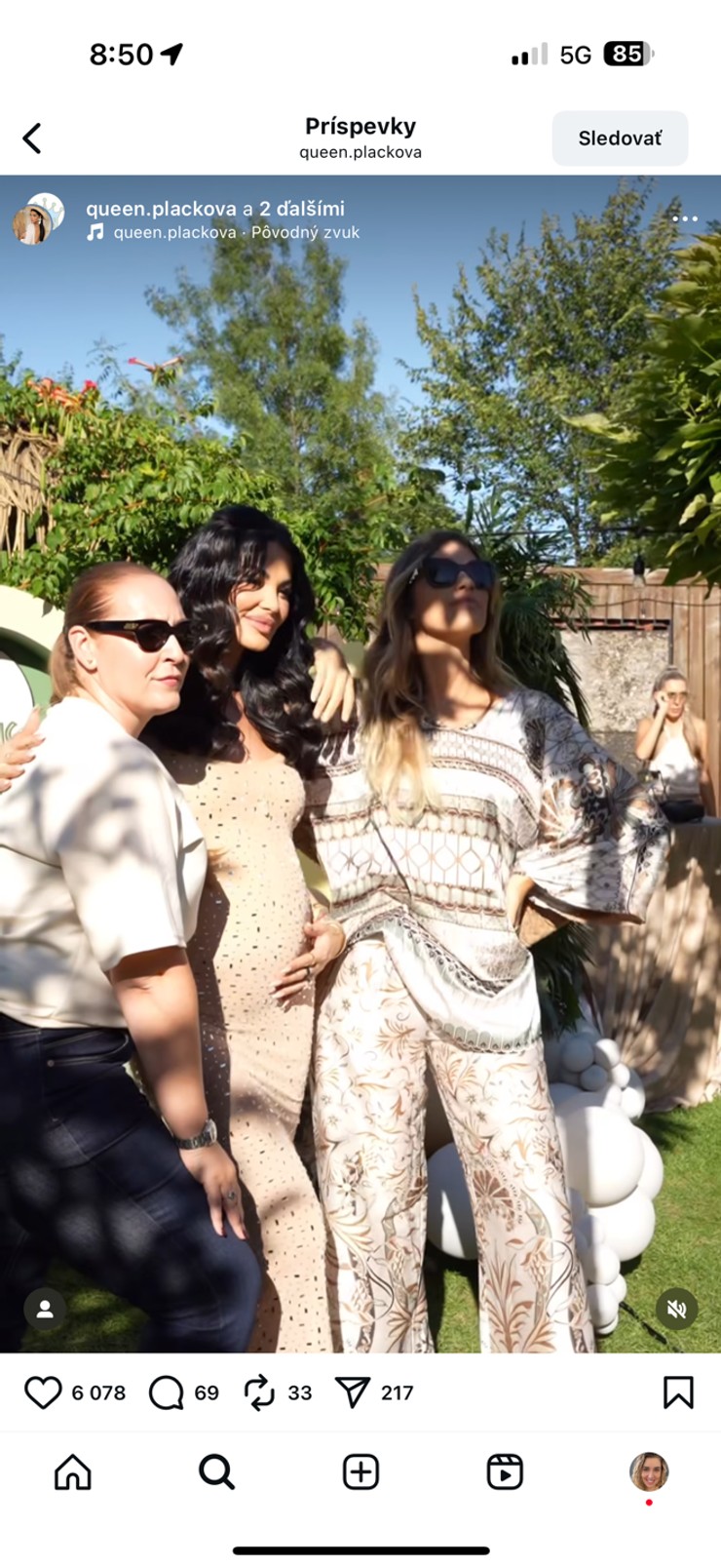 Plačková, syn Dion, narodeninová oslava, luxus, dinosaurus