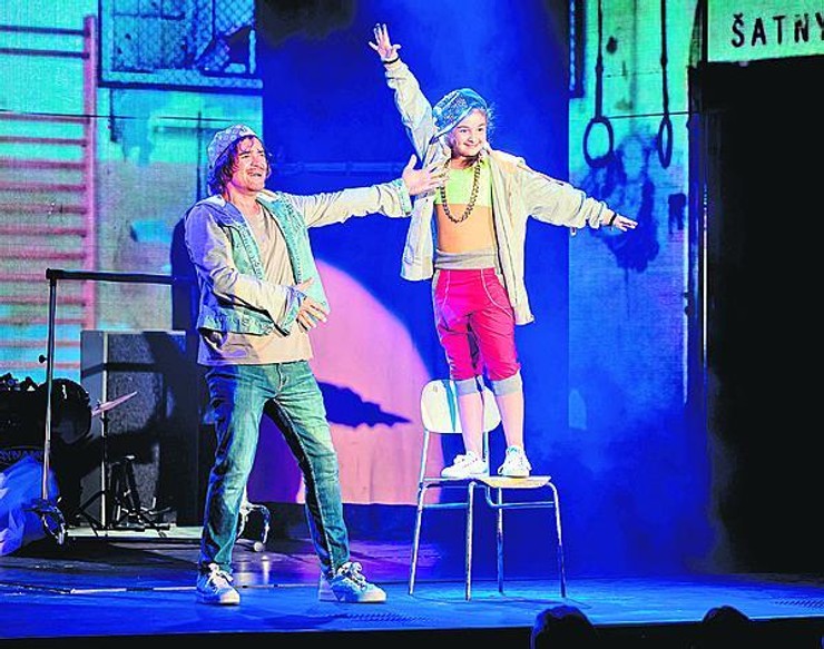 Sagvan Tofi s dcérou Satine