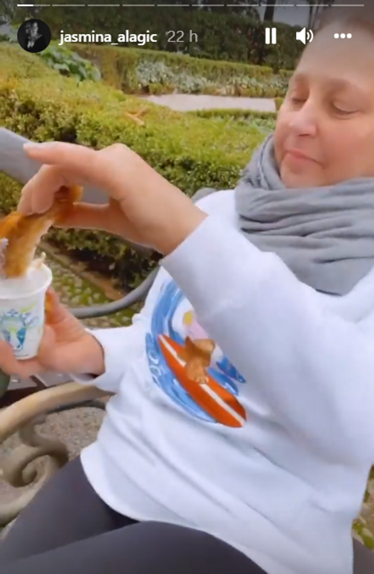 Mama Jasminy Alagič