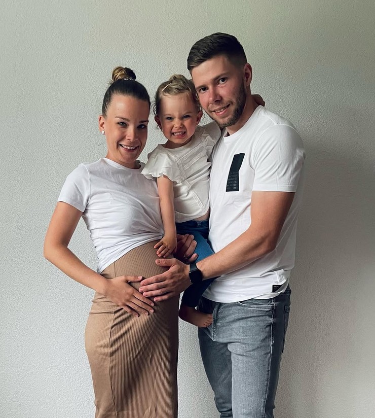 Matúš Sukeľ s rodinkou