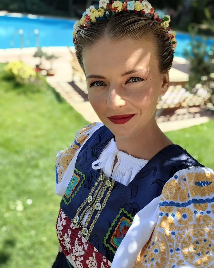 Lásky v Istanbule - Slovenský deň na ambasáde a herci v krojoch