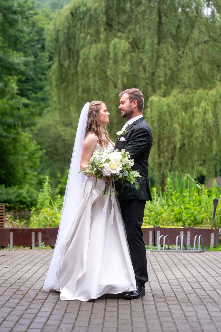 Vezmes si ma- nevesta Miška a Riško