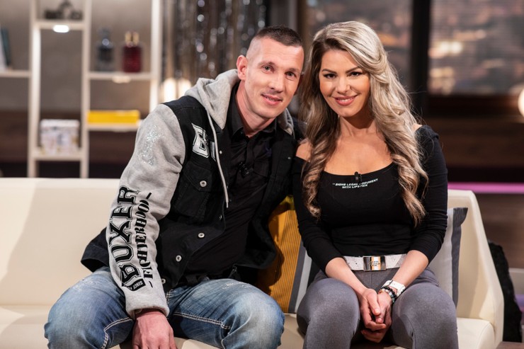 Tomi Kid s manželkou