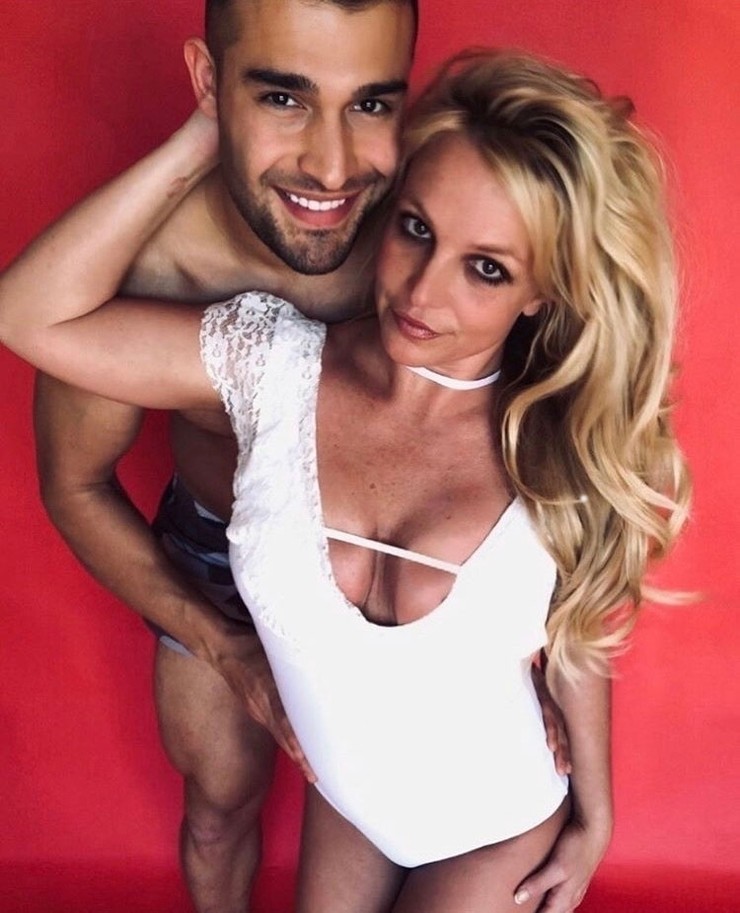 Britney Spears a Sam Asghari – vekový rozdiel: 12 rokov