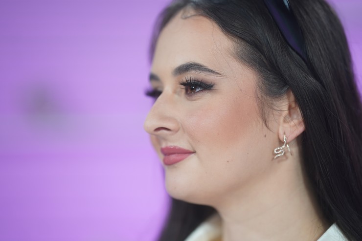 Nákupné maniačky: téma Satén - Simona