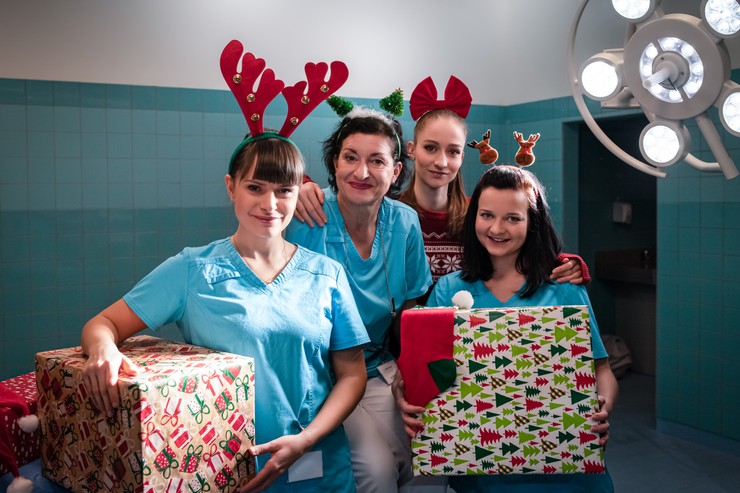 Nemocnica - Kristína Kanátová, Judita Hansman, Eva Mores a Denisa Dopiráková