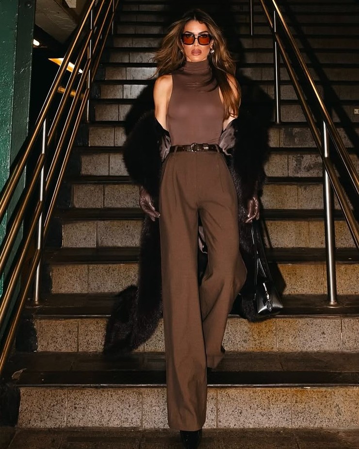 Nákupné maniačky - čokoládová hnedá farba