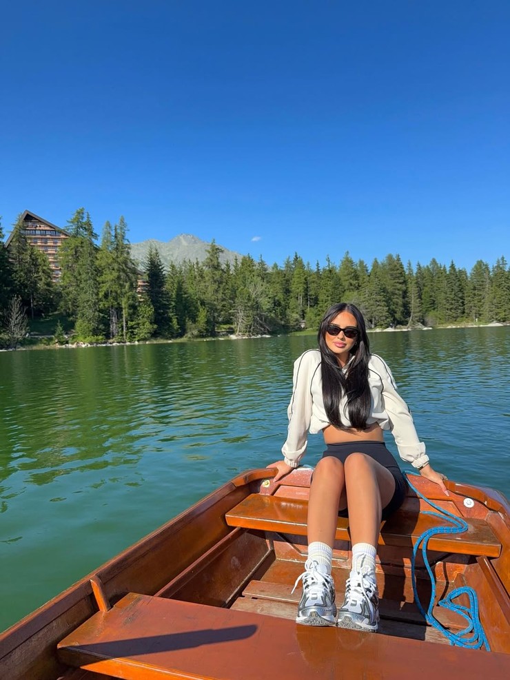 Separ, Teri Pallová (2)