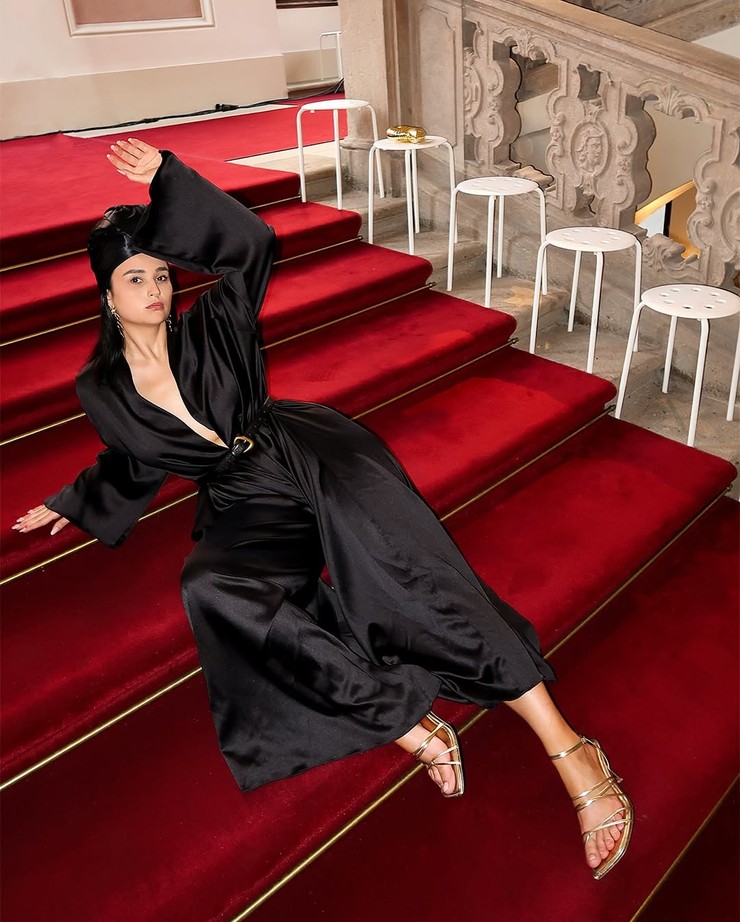 Ema Fajnor - outfity na módnych prehliadkach