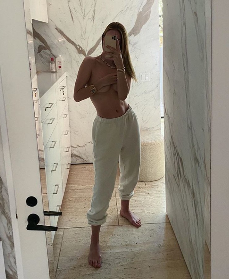 Rosie Huntington-Whiteley