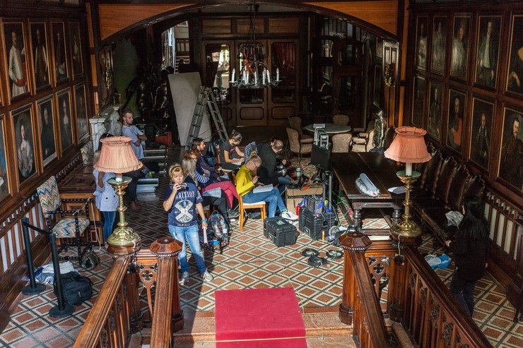 1890 - Zákulisie výroby a kurátori