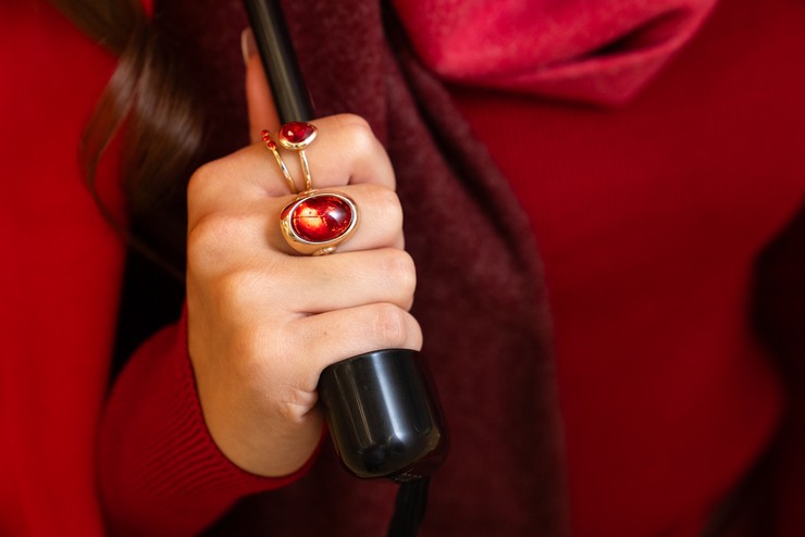 Nákupné maniačky téma 50 odtieňov červenej - Kristína