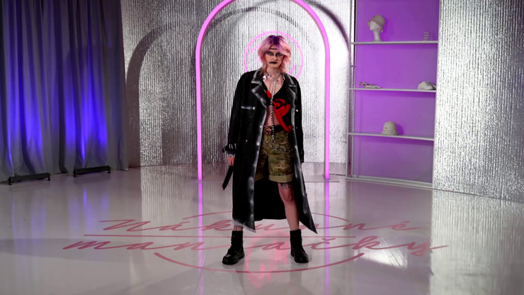 Nákupné maniačky - téma: Trenčkot - Terézia