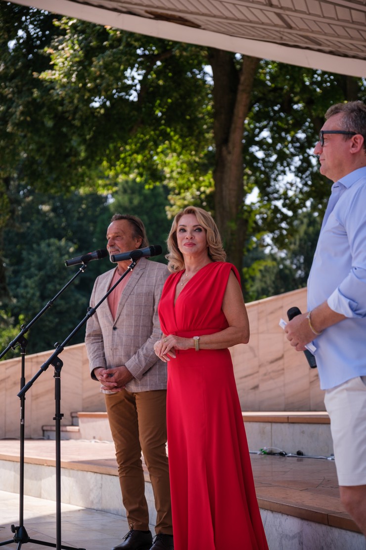 Piešťanské zábaly - Zdena Studenková