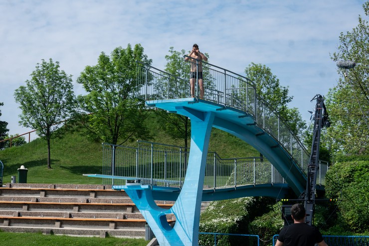 Einstein - nakrúcanie scény na kúpalisku