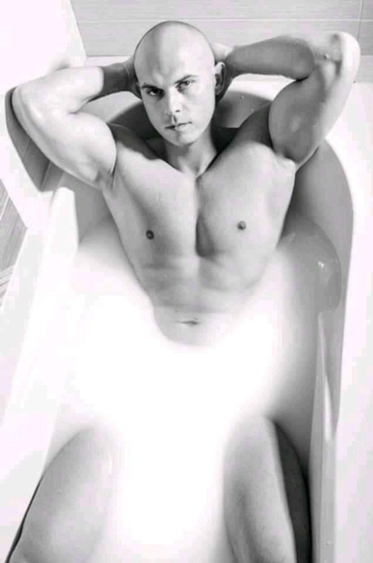 Mama, ožeň ma - Tomáš Vaneček akty (4)