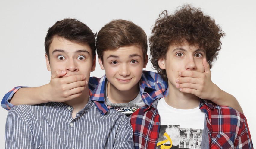 NAŠI sa vedia odviazať aj pri fotení: Bláznivé grimasy a neskrývaná radosť vás pobavia!