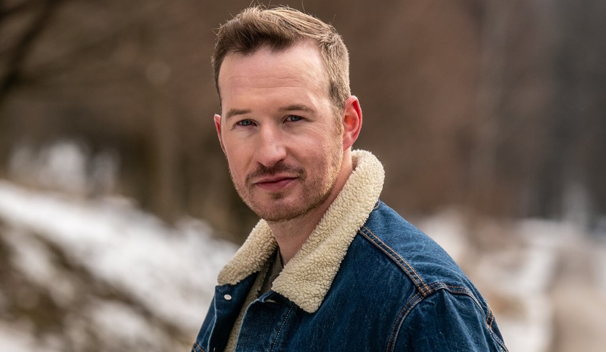 Roman Poláčik má jednoznačne zmysel pre humor: Pozrite, čím nás pri rozhovore pobavil!