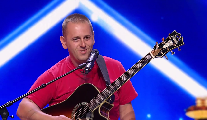 Víťaz v súťaži najväčších salámistov: Flegmatický gitarista neočaril, ale bolo mu to jedno!