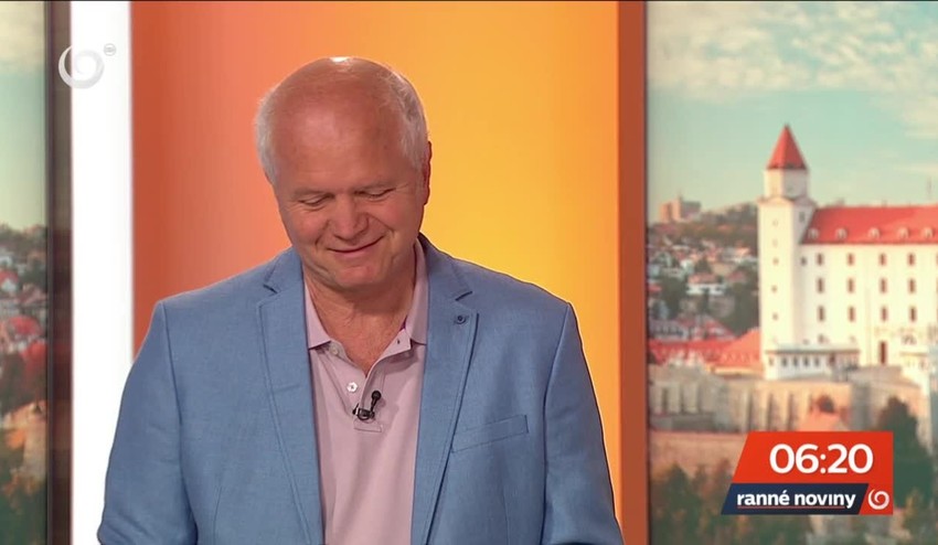 Ranné noviny - nepríjemná mucha v štúdiu