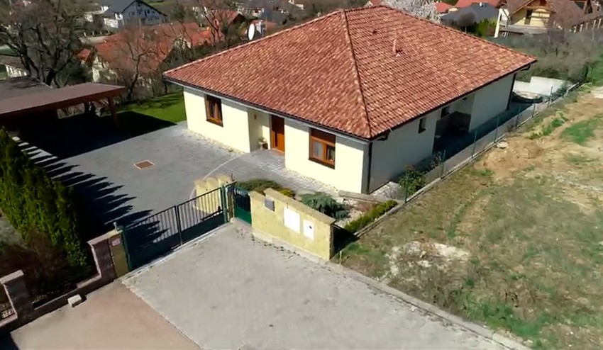 Mladá rodina chce viac priestoru: Hľadá rodinný dom v Nitre!